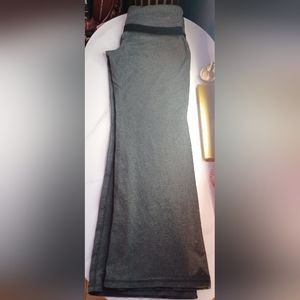 Gap size L Y2k foldover stretch yoga pant, gray with black trim on waistband